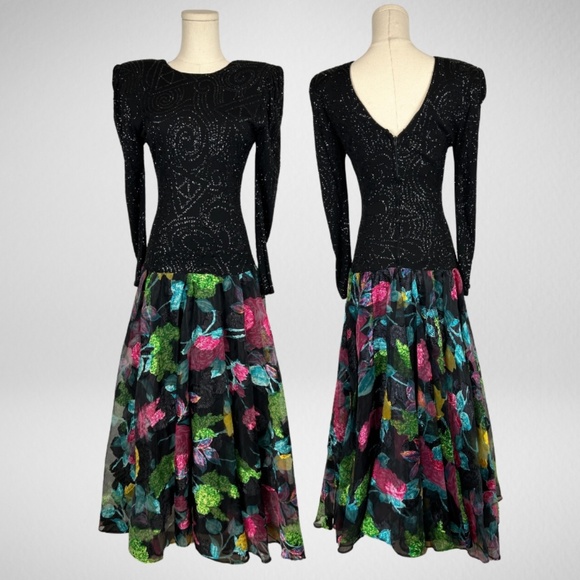 Vintage Evening gown - Picture 1 of 15